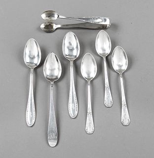 19 coffee spoons and one sugar