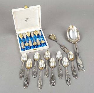 set of 17 spoons, i.a. Danish a