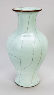 Large celadon vase in Longquan styl
