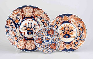 3 Imari plates, Japan, Meiji period