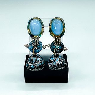 Unique Blue Cabochon With Dangling Stones Clip On Earring