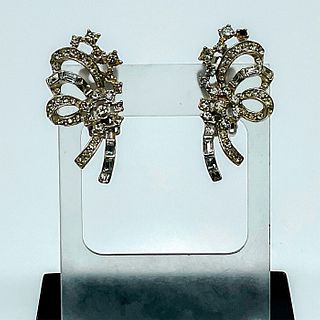 Vintage Clear Rhinestone and Silver Spray Clip On Earrings