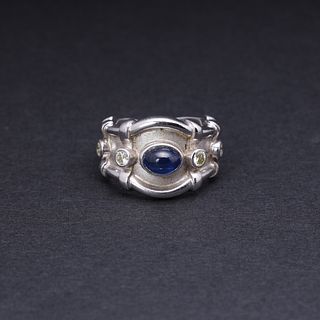 Heavy 18k White Gold Sapphire & Diamond Ring