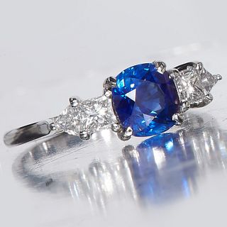 VIBRANT CEYLON BLUE SAPPHIRE AND DIAMOND RING