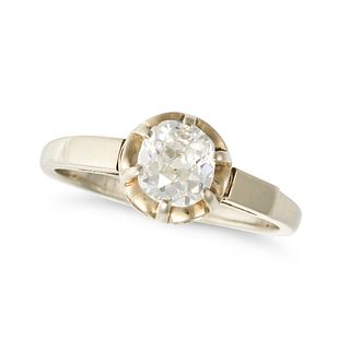 A SOLITAIRE DIAMOND RING in 18ct white gold, set with an old cut diamond of approximately 0.95 ca...