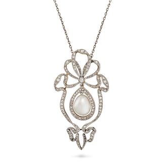AN ANTIQUE NATURAL SALTWATER PEARL AND DIAMOND PENDANT NECKLACE in 18ct yellow gold and platinum,...