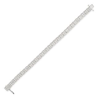 NO RESERVE - A DIAMOND BRACELET in 9ct white gold, set with two rows of round brilliant cut diamo...