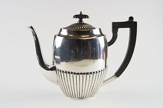 Sterling Silver Queen Anne Style 8 Cup Coffee/ Tea Pot