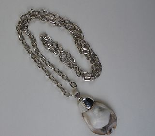 Vintage Sterling Silver Mother of Pearl Pendant