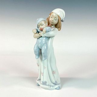Going To Bed 1008019 - Lladro Porcelain Figurine