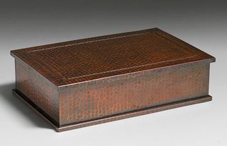 Large Roycroft Hammered Copper Cigar Box c1920