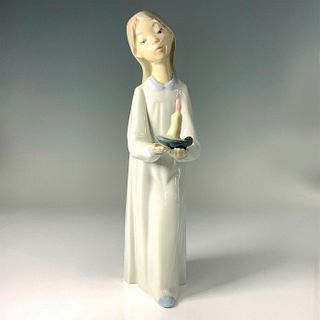 Girl with Candle 1004868 - Lladro Porcelain Figurine