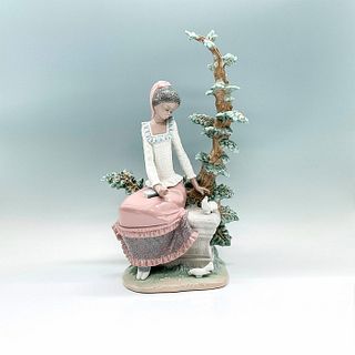 Harmony 1005159 - Lladro Porcelain Figurine