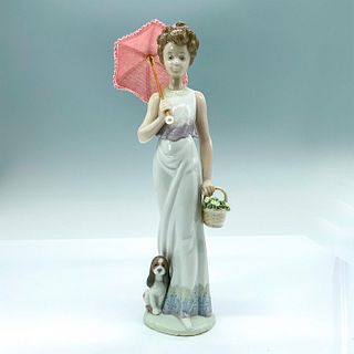 Garden Classic 01007617 - Lladro Porcelain Figurine
