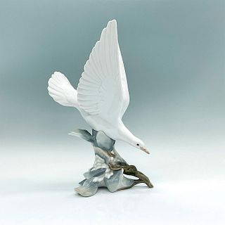 Turtle Dove 1004550 - Lladro Porcelain Figurine