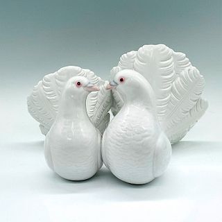 Couple Of Doves 1001169 - Lladro Porcelain Figurine