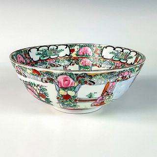Antique Chinese Famille Rose Chinoiserie Porcelain Bowl