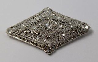 JEWELRY. Vintage Diamond and Platinum Brooch.