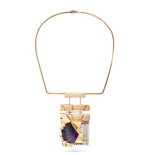 KRAUSS, A VINTAGE AMETHYST, RUBY AND DIAMOND TORQUE NECKLACE in 18ct yellow gold, the stylised to...