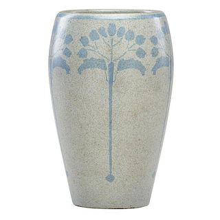 HENNESSEY; TUTT; MARBLEHEAD Vase w/ flowers