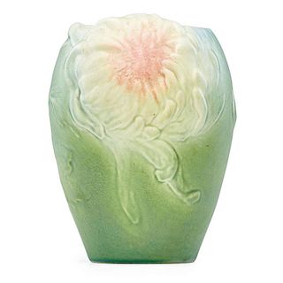 HARRIET WILCOX; ROOKWOOD Rare Z-line vase