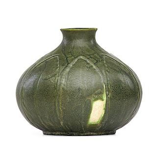 WILHELMINA POST; GRUEBY Vase with leaves