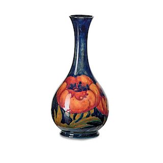 MOORCROFT Poppy vase