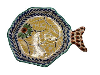 Handmade Hexagonal Fish Plate With Tail
