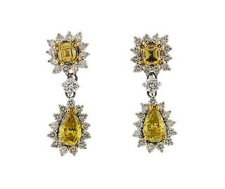 18K Gold  Diamond Earrings