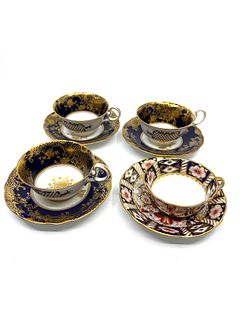 Set of 4 Aynsley Porcelain tea cups and saucers