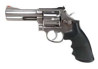 SMITH AND WESSON 686 Revolver 357 Magnum