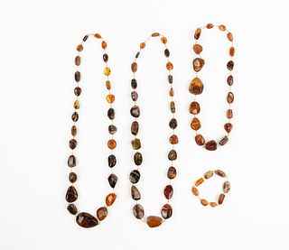(4) Natural Amber Resin and Hardstone Jewelry