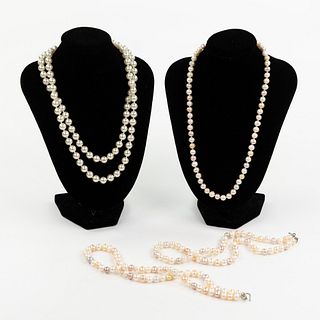 (4) Cultured and Natural Pearl Necklaces