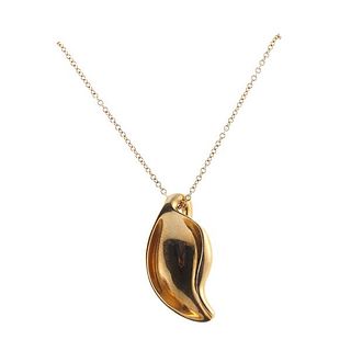 Tiffany &amp; Co Peretti 18k Gold Leaf Pendant Necklace