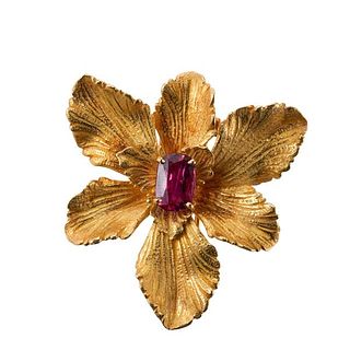 18k Gold Ruby Flower Brooch Pin