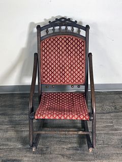 ANTIQUE AESTHETIC FOLDING ROCKING CHAIR