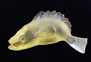 BACCARAT CRYSTAL YELLOW FROSTED CAPRILLE FISH
