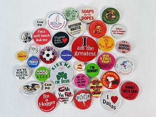 LOT OF COLLECTIBLE BUTTONS