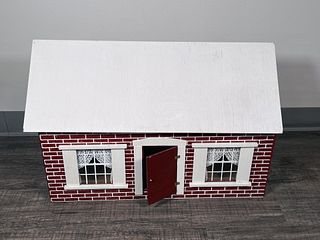 DOLL HOUSE IN FAUX BRICK