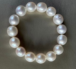 12mm White South Sea Pearl Expandable Bracelet