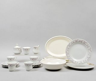 Servicio mixto de vajilla. México y China Siglo XX. En porcelana y cerámica. Algunas marca Porcelanas Nacionales de México y Casa Shop.