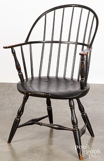 New England sackback Windsor chair, ca. 1790