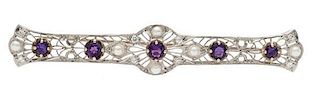 Brooch with Diamonds, Amethysts, and Pearls in Platinum 