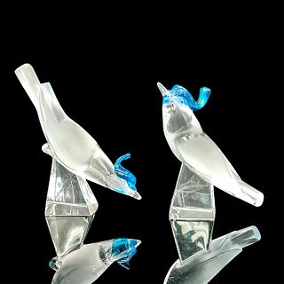 Pair of Lalique Crystal Bird Figurines, Pimilco