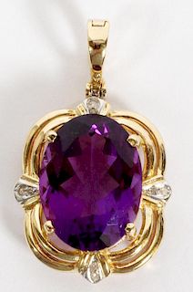 14KT YELLOW GOLD AND AMETHYST PENDANT