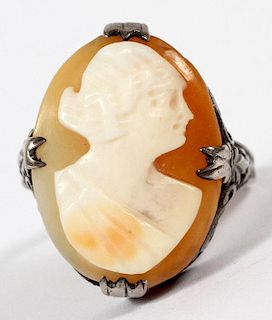STERLING SILVER AND CAMEO RING