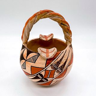 Vintage Acoma Native American Ceramic Basket