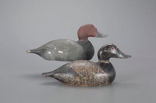 Early Mammoth-Grade Redhead Pair by Evans Duck Decoy Co. (1921-1932)