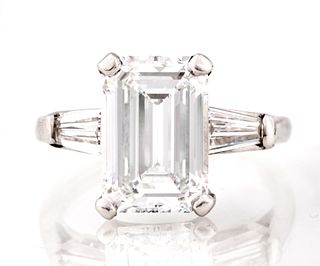 Platinum 2.57 Carat Emerald Cut Diamond Ring GIA Certified