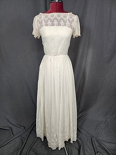 Vintage Off White Saks Fifth Avenue Formal Dress